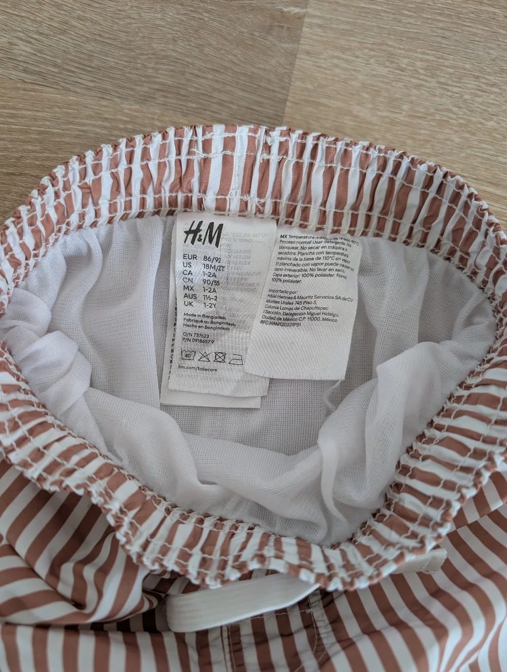 ✨4 for 12 H&M Boys Striped Swim Trunks 18M–2T - Picture 3 of 5